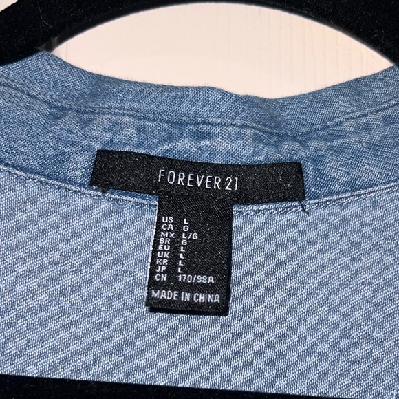 Denim button up cropped long sleeve shirt - Picture 3 of 7